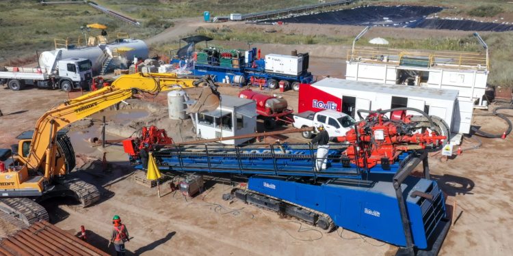 Gasoducto Metropolitano: trasladan la maquinaria a Chaco Chico para comenzar con el cruce