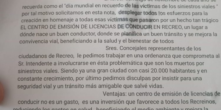 Estrellas Amarillas volvió a pedir por el centro de emisión de licencias